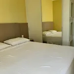 Flat Brasil Tropical